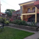 Casa de hóspedes Traditional Vrigiis