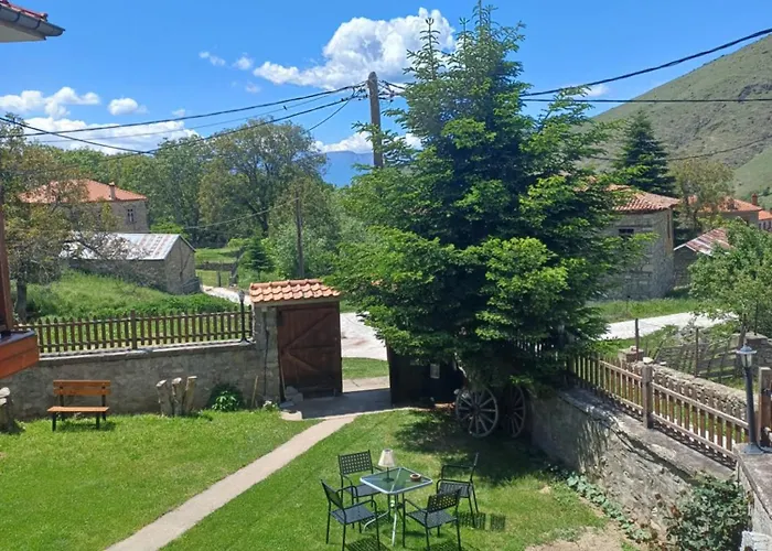 Gasthof Traditional Vrigiis Agios Germanos
